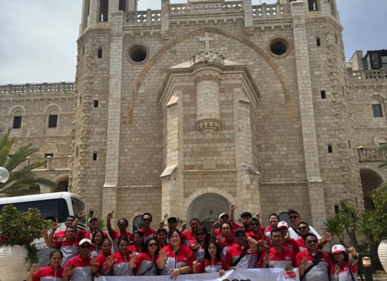 Bentuk Apresiasi: JNE Berangkatkan Ksatria dan Srikandi ke Holyland untuk Perjalanan Rohani