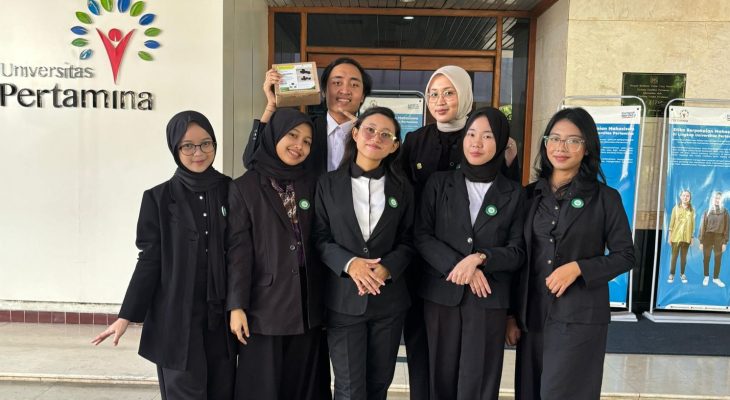 Ubah Limbah Jadi Berkah, Mahasiswa UPER Olah Minyak Jelantah Jadi Lilin Aromaterapi Ramah Lingkungan