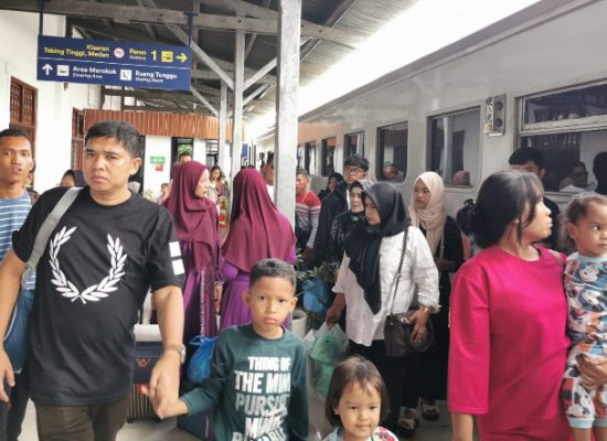 Arus Balik Gunakan KA di Sumut Lebih Banyak 35 Persen Dibanding Arus Mudik