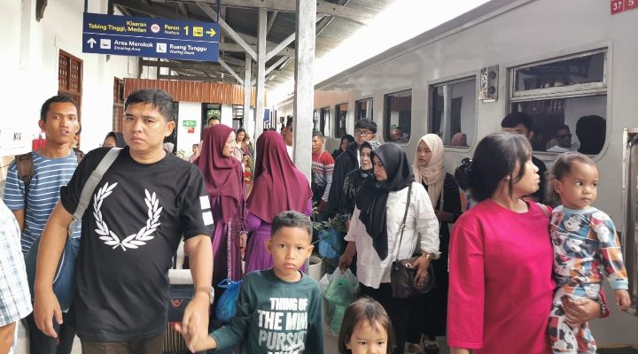 Arus Balik Gunakan KA di Sumut Lebih Banyak 35 Persen Dibanding Arus Mudik
