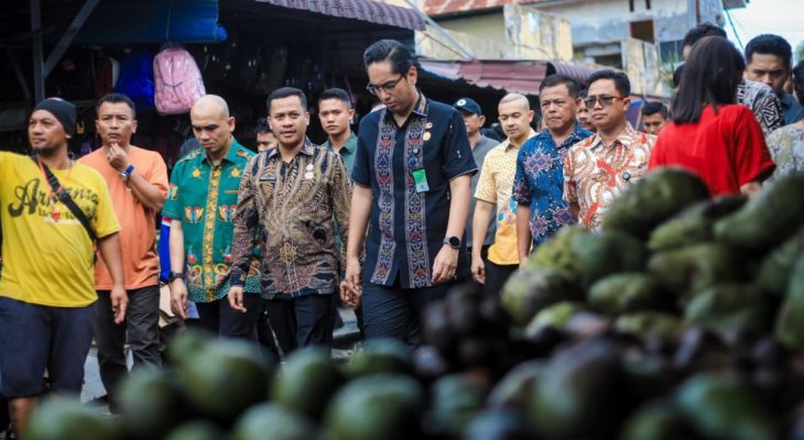 Jalan Rusak Dan Tanah Amblas di Pasar Induk Lau Chi, Walikota Turun Tangan: Minggu Depan Jalan Akan Diperbaiki