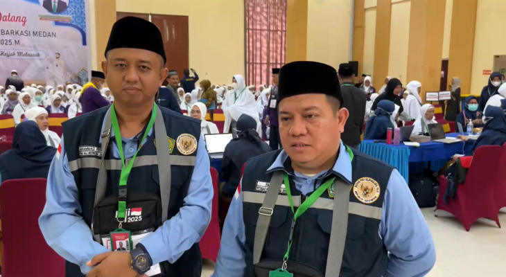 Prioritaskan Jemaah Lansia, Petugas Haji Kloter 4 Embarkasi Medan Berkomitmen Berikan Pelayanan Terbaik