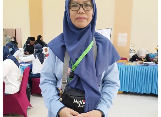 Catatkan Sejarah: Sosok Marhani, Ketua Kloter Pertama Wanita Embarkasi Medan