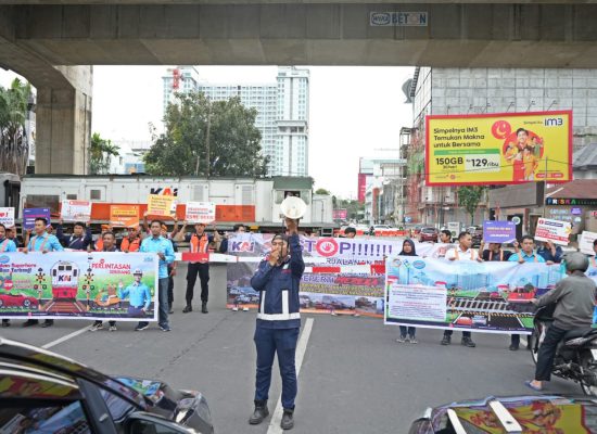 KAI Sumut Gandeng Komunitas IPKA Sumut Gelar Sosialisasi Keselamatan di Perlintasan Sebidang*