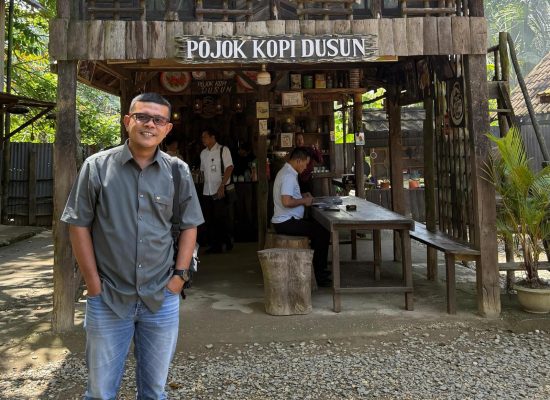 PLN Terus Dirundung Masalah, Darmawan Prasodjo Harus Segera Diganti