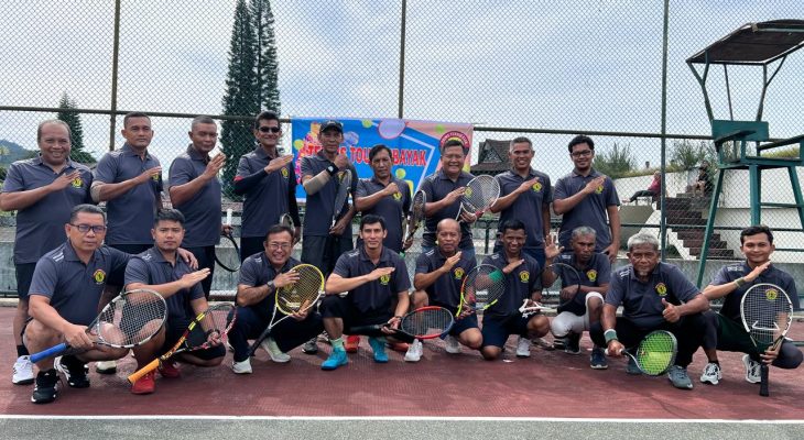 Bersatu Lewat Olah Raga: Pelindo Regional 1 dan Grup Medan Gelar Tenis Persahabatan