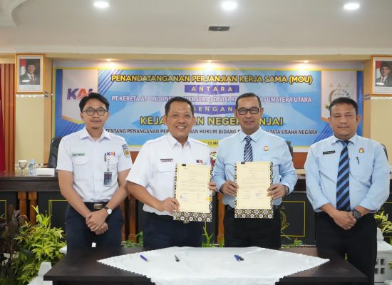 KAI dan Kejari Binjai Teken Kerja Sama Masalah Hukum Perdata dan Tata Usaha Negara