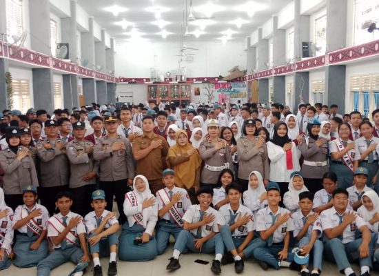 Polrestabes Medan Gelar Police Go To School di SMA Negeri 8 Medan