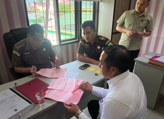 Kejari Deli Serdang Resmi Tahan Kepala dan Bendahara Dinas Budporapar