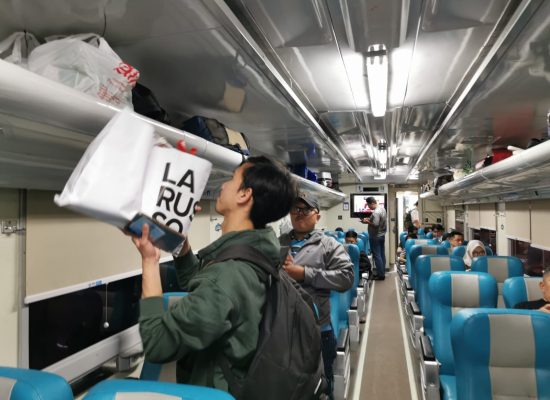 KAI Sumut Sediakan 53.760 Tiket Kereta Api Selama Libur Panjang Akhir Pekan Kenaikan Yesus Kristus,