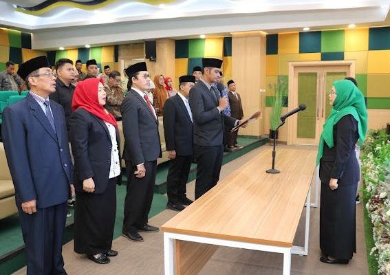 Dr. Nursapia Harahap M.A., Dilantik Sebagai Dekan Fakultas Kesehatan Masyarakat
