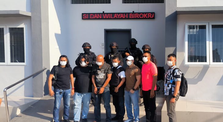 Gabungan Tim Tabur Kejaksaan dan TNI Berhasil Amankan DPO Terpidana ESG Alias Godol