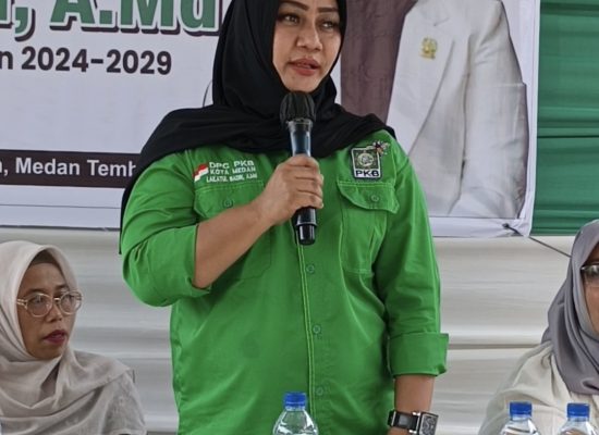 Sosper Di Medan Deli, Anggota DPRD Medan Lailatul Badri Sosialisasi Perda Pengelolaan Limbah B3, Warga Keluhkan Dampak Debu Pabrik