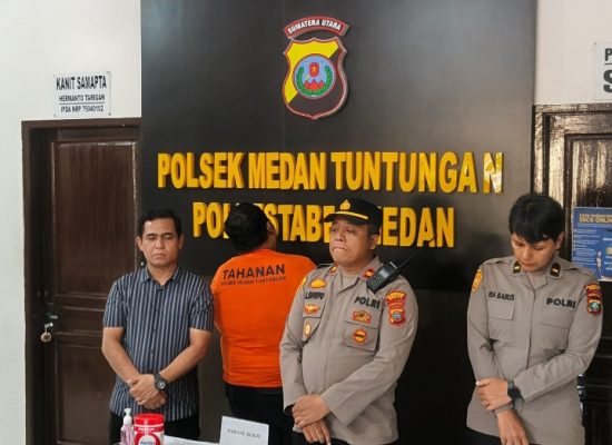 Gelar Konferensi Pers, Polsek Medan Tuntungan Ungkap Kasus Penganiayaan di Warung Geprek Ngenes