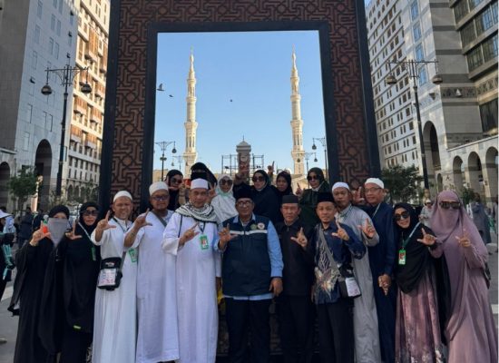 Ketua Kloter 6 KNO Rembukkan Persiapan Jamaah Menuju Mekkah Bersama 25 PNS Kemenag Langkat