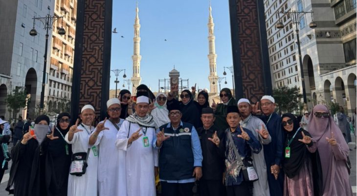 Ketua Kloter 6 KNO Rembukkan Persiapan Jamaah Menuju Mekkah Bersama 25 PNS Kemenag Langkat