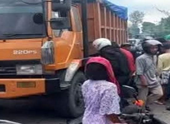 Dilindas Truk, Mahasiswi Kebidanan Tewas di Simpang Kayu Besar Tanjung Morawa