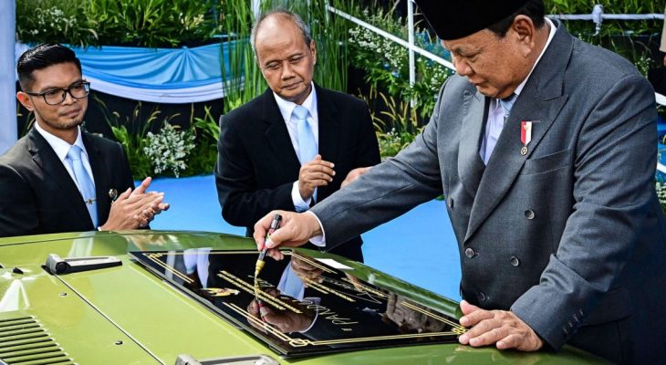 Presiden Prabowo Resmi Luncurkan Mobil Taktis Listrik MV3 “Pandu” Buatan Pindad