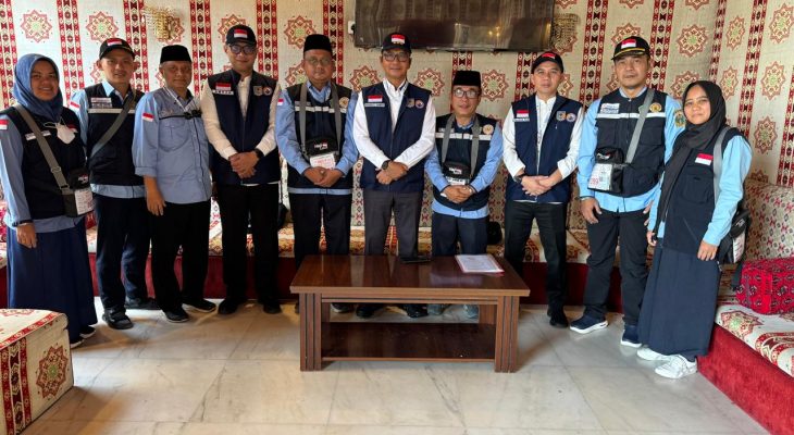Tim Pengawas Haji Kunjungi Jemaah Calhaj Kloter 22 KNO