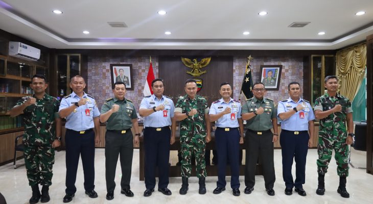 Perkuat Sinergi TNI, Komandan Kosek I Laksanakan Silaturahmi ke Kodam I Bukit Barisan