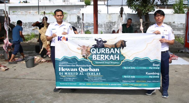Berbagi Berkah dan Kebahagiaan Idul Adha, KAI Divre I Sumut Bagikan Ratusan Bingkisan Kurban