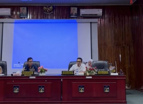 Rapat Paripurna DPRD Sibolga Memanas, Anggaran Pendidikan Picu Perdebatan Sengit