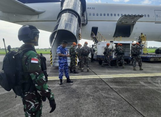 Pesawat Pengangkut 442 Jemaah Haji Diancam Bom, TNI AU Lanud Soewondo Kerahkan Kekuatan Penyelamatan Penuh