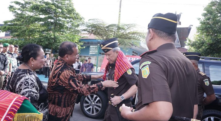 Kajati Sumut Motivasi Seluruh Jajaran Kejari Karo Jaga Kekompakan dan Tingkatkan Pelayanan