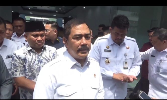 Ketua MWA Agus Andrianto Tinjau Asrama Putra dan Pembangunan Gedung UMKM USU