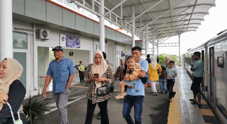 Jumlah Penumpang KA di Sumut saat Long Weekend Tahun Baru Islam Melonjak, Lebih Tinggi dari Libur Idul Adha