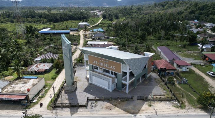 Masjid Al-Ikhlas, Bangunan Religius Unik yang Memikat Mata di Moramo