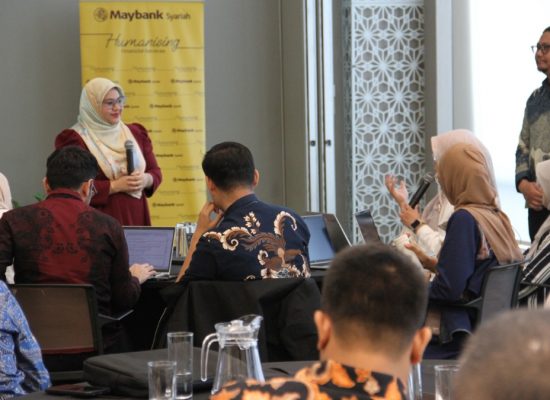 Perkuat Ekosistem Keuangan Syariah, Maybank Indonesia Fasilitasi Forum Pendalaman Pasar Uang dan Valas