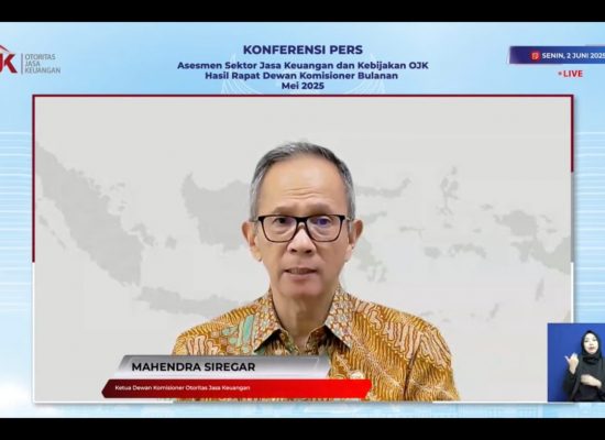 Bos OJK Beberkan Kondisi Sektor Jasa Keuangan di Tengah Tensi Perang Dagang