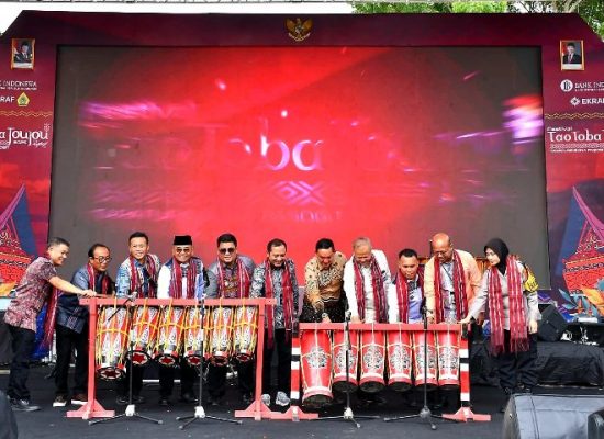 Bank Sumut Dorong Ekonomi Kreatif di Festival Tao Toba Jou Jou 2025, Gandeng 200 UMKM Lokal