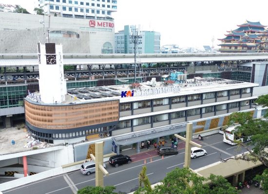 KAI Sumut Gunakan PLTS di Stasiun Medan Dalam Medukung Energi Hijau