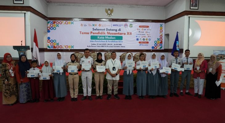 Pelindo Regional 1 Salurkan Beasiswa untuk Siswa Berprestasi di Temu Pendidik Nusantara XII