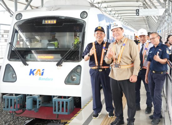 Anggota Komisi VII DPR RI Tinjau Layanan Perkeretaapian di Sumatera Utara