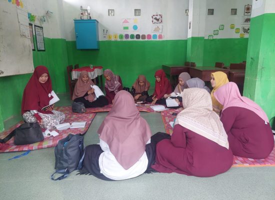 Lebih dari Satu Dekade Mengabdi, Ustazah Jamilah Angkat Derajat Masyarakat Lewat Al-Qur’an