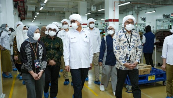 Kunjungan Perdana Kepala BPOM ke ParagonCorp, Perkuat Sinergi untuk Industri Kosmetik yang Aman dan Inovatif