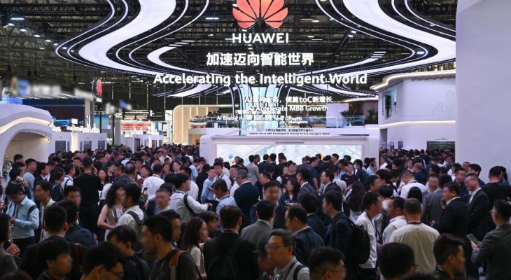 Huawei Tampilkan Perkembangan 5G-A dan Keunggulan AI Berbasis Skenario di MWC Shanghai 2025
