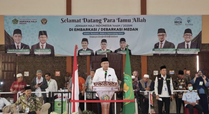 Sambut Kepulangan Jemaah Haji asal Paluta, Effendy Pohan Doakan Jadi Haji Mabrur dan Cahaya Penerang