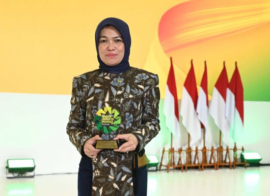 PGN Raih Penghargaan ESG di Energi dan Mineral Festival 2025, Tegaskan Komitmen Transisi Energi Berkelanjutan