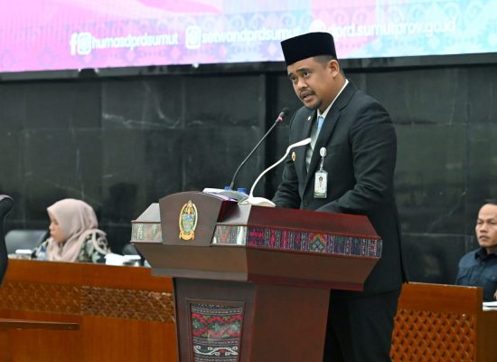 Bobby Afif Nasution ‘Warning’ Amir Hamzah soal Isu 5 Hari Sekolah