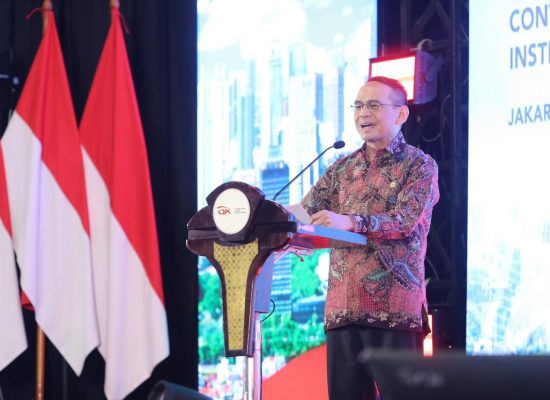 OJK Targetkan Perluasan Akses Pembiayaan UMKM Lewat NFSM 2025