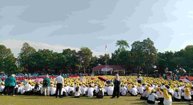 Unimed Tekankan Kejujuran dan Karakter pada Ribuan Mahasiswa Baru di PKKMB 2025