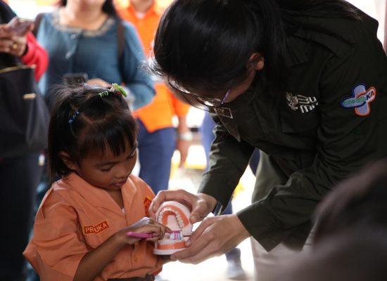 KAI Divre I Sumut Hadirkan Rail Clinic di Baja Linggei, Layani 200 Warga dengan Pengobatan Gratis