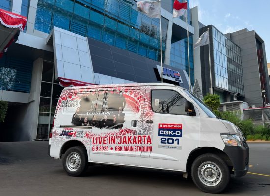 JNE Jadi Official Logistic Partner Konser Dewa 19 Feat. Allstars 2.0 di GBK