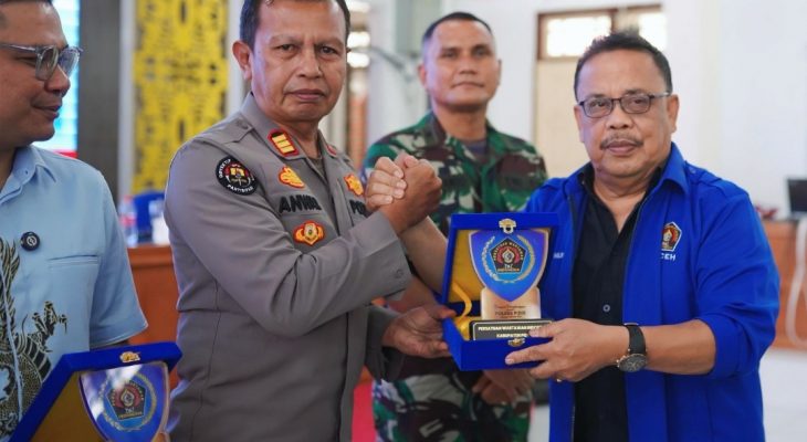 Polres Pidie Terima Penghargaan dari PWI Aceh atas Dukungan terhadap Kemerdekaan Pers