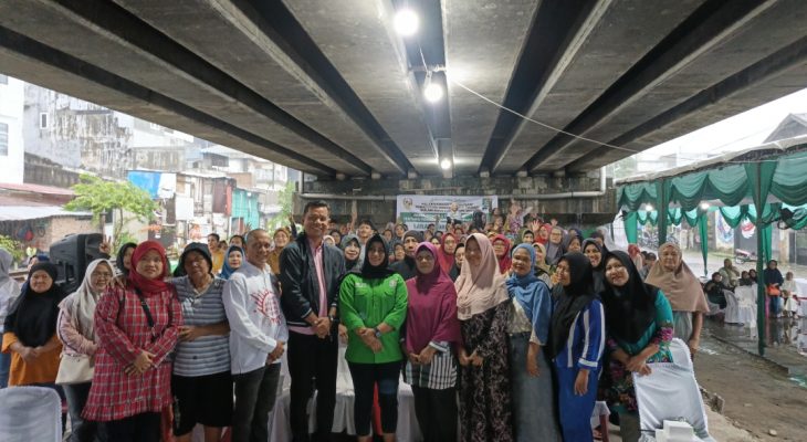 Hujan Deras Tak Surutkan Antusias Warga Hadiri Sosper, Lailatul Badri Imbau Jaga Kebersihan