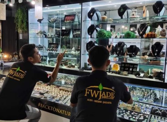 FWJADE Medan Giok: Dari Bongkahan Batu Alam Jadi Perhiasan Eksklusif Sejak 2009